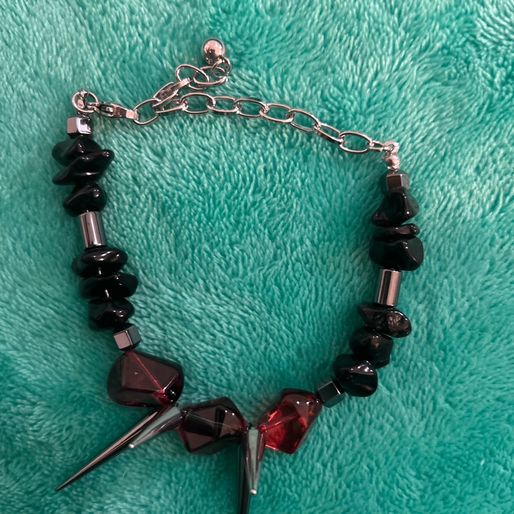 BUNDLE OF 2 Elegant Black and Red Beaded Necklace with matching bracelet